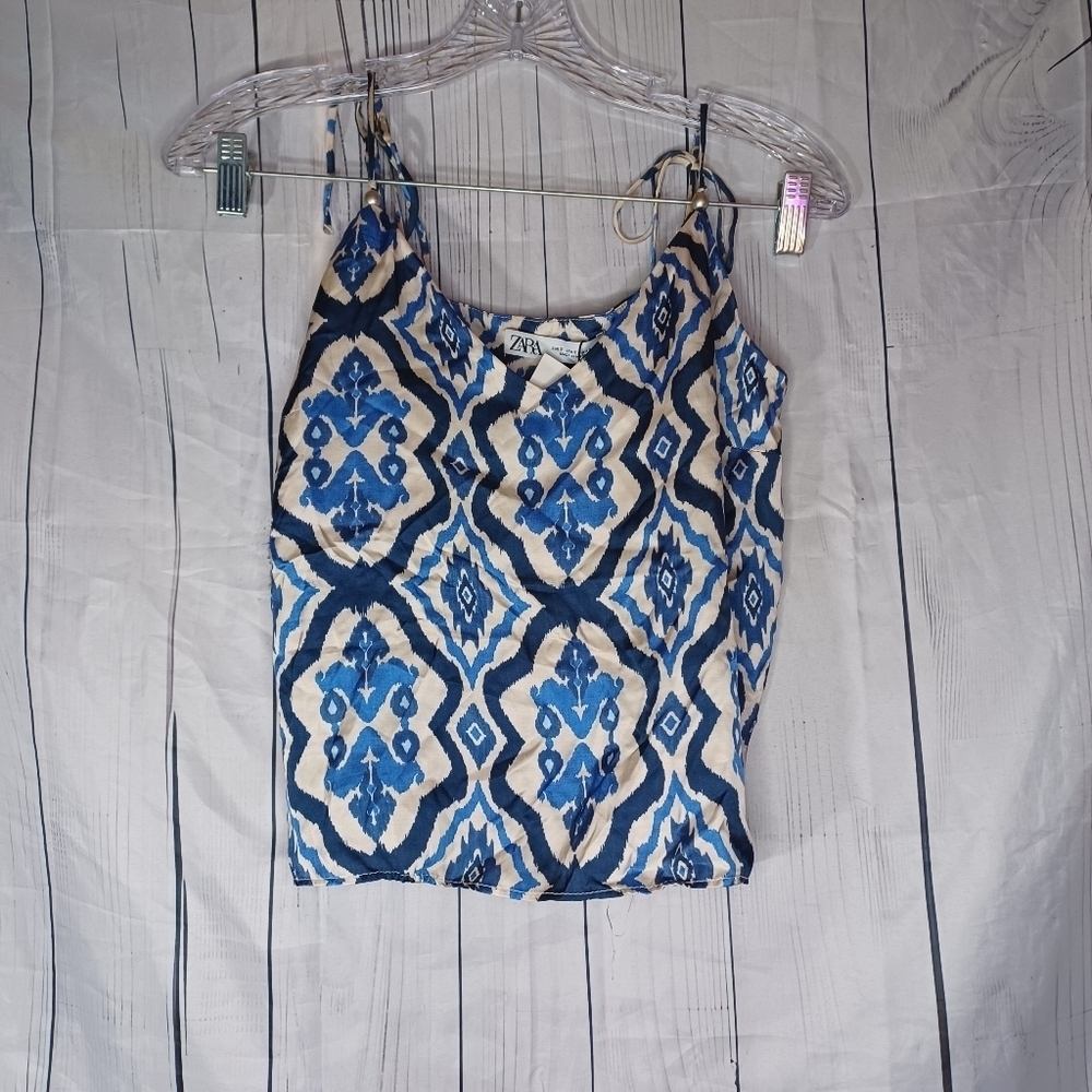 Zara The Leia Top Blue and White Patterned Women's With Tie Straps NWT